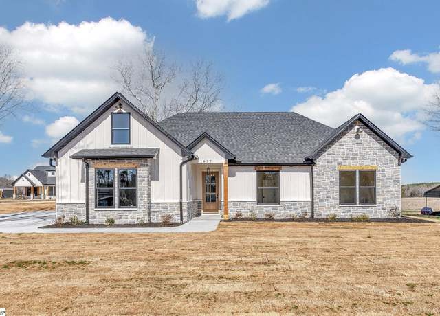 Property at 1637 Broadway School Rd, Belton, SC 29627, 3 beds, 3 baths