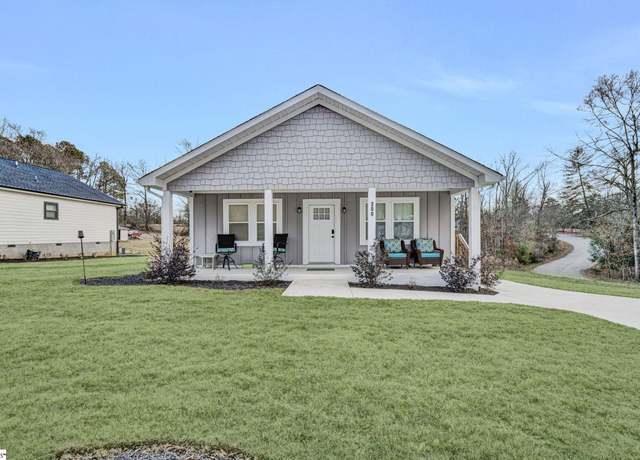 Property at 200 Moody Rd, Piedmont, SC 29673, 3 beds, 2 baths