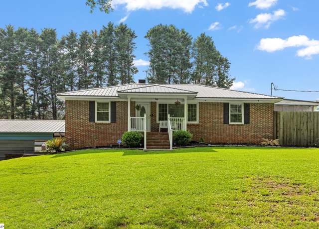 Property at 12 Fowler Cir, Greenville, SC 29607, 4 beds, 2 baths