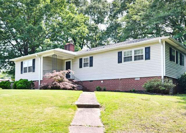 Property at 108 Woodland Dr, Greer, SC 29651, 3 beds, 2 baths