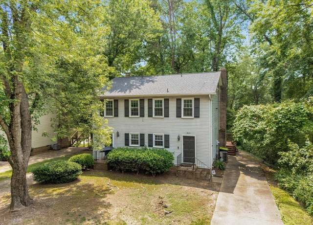 Property at 11 Dover Dr, Taylors, SC 29687, 2 beds, 1.5 baths