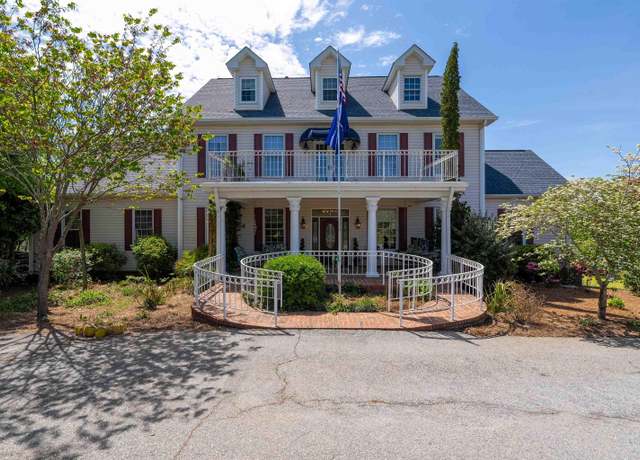 Property at 402 Nanaloo Ave, Waterloo, SC 29384, 7 beds, 6.5 baths