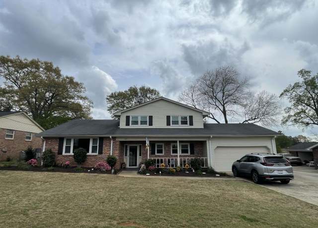 Property at 107 Pinehurst Dr, Mauldin, SC 29662, 5 beds, 3 baths