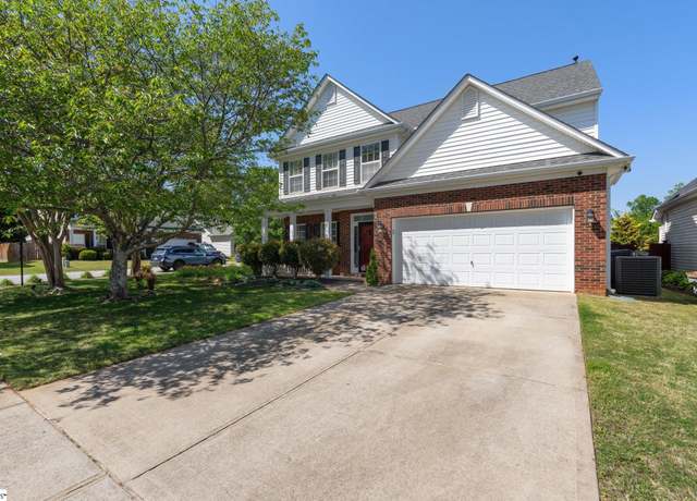 Property at 20 Paranor Dr, Simpsonville, SC 29681, 3 beds, 2.5 baths