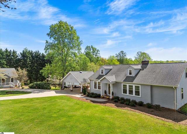 Property at 225 Settlement Rd, Travelers Rest, SC 29690, 4 beds, 3 baths