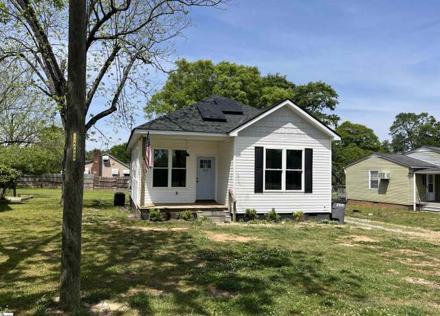 Property at 310 Gordon St, Greenville, SC 29611, 3 beds, 2 baths