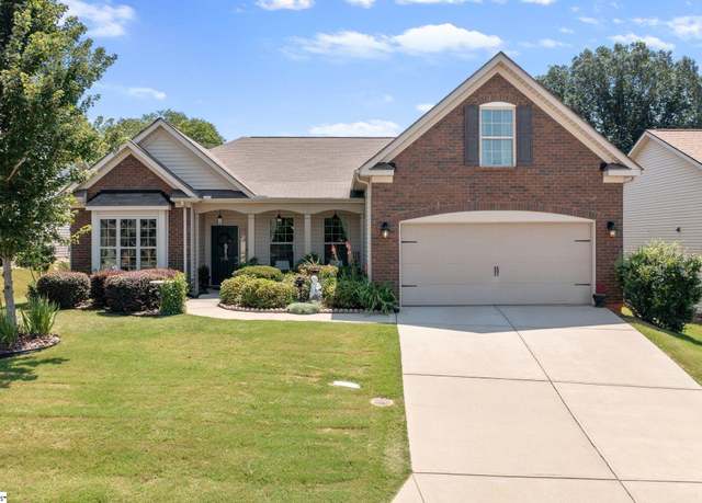 Property at 201 Evansdale Way, Simpsonville, SC 29680, 3 beds, 2 baths