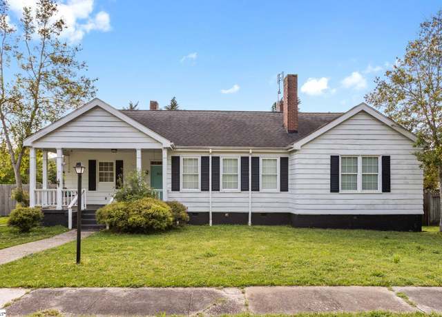 Property at 403 Taylor St, Joanna, SC 29351, 3 beds, 1 bath