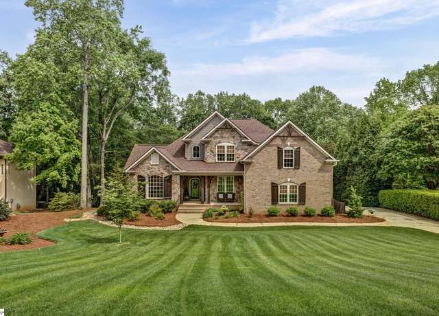 Property at 17 Avens Hill Dr, Greer, SC 29651, 4 beds, 4.5 baths