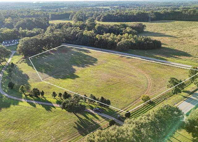 Property at 898 Fork Shoals Rd, Simpsonville, SC 29680