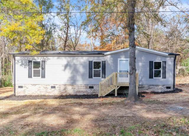 Property at 205 Five Forks Rd, Liberty, SC 29657, 3 beds, 2 baths
