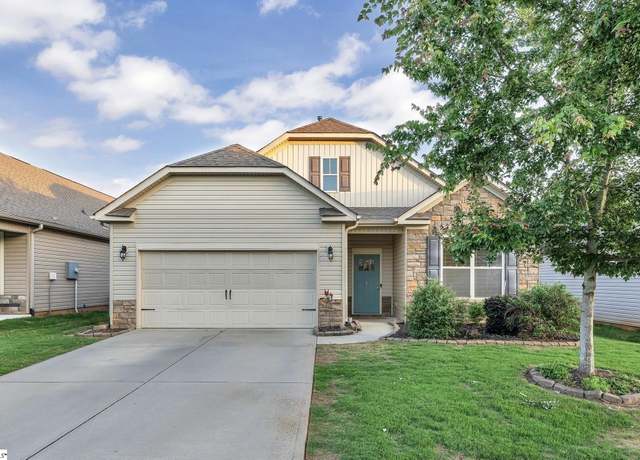 Property at 878 Deepwood Ct, Boiling Springs, SC 29316, 4 beds, 3 baths