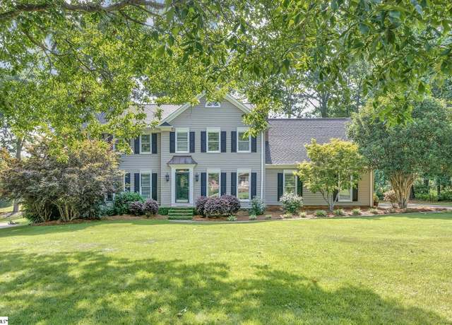 Property at 202 Sandstone Dr, Taylors, SC 29687, 4 beds, 2.5 baths