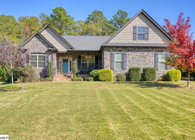 Property at 523 Suncrest Ct, Lyman, SC 29365, 3 beds, 2 baths