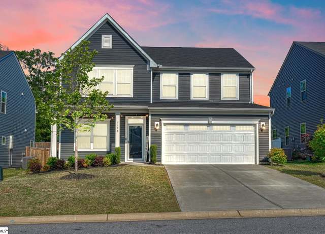 Property at 1128 Grovewood Ct, Moore, SC 29369, 3 beds, 2.5 baths