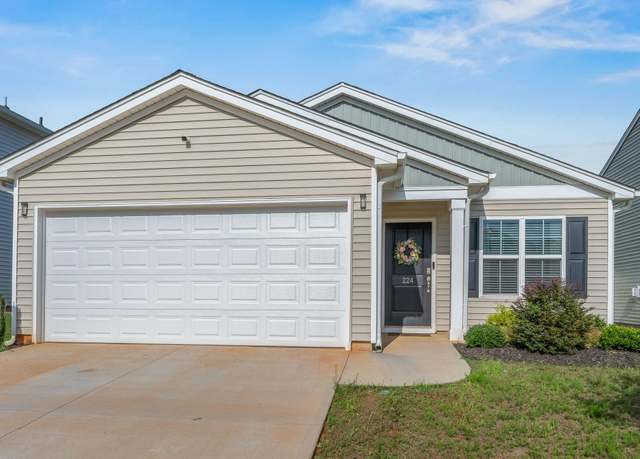 Property at 224 Whittier St, Greenville, SC 29605, 3 beds, 2 baths