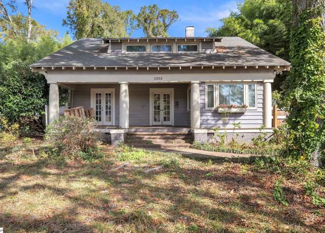 Property at 1303 E River St, Anderson, SC 29624, 3 beds, 2 baths