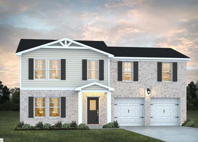 Property at 287 Pretoria St, Woodruff, SC 29388, 4 beds, 2.5 baths