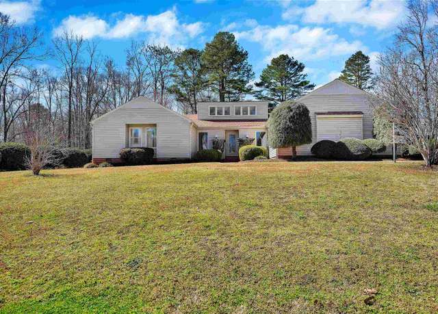 Property at 2603 Cobbs Way, Anderson, SC 29621, 3 beds, 2 baths