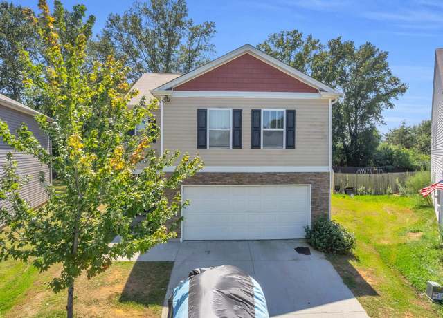 Property at 1055 Summerlin Trl, Duncan, SC 29334, 4 beds, 2.5 baths