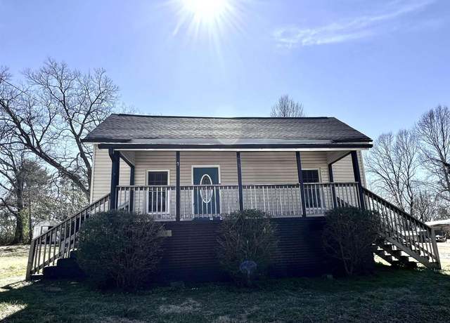 Property at 7 Hunt Ave, Liberty, SC 29657, 2 beds, 2 baths