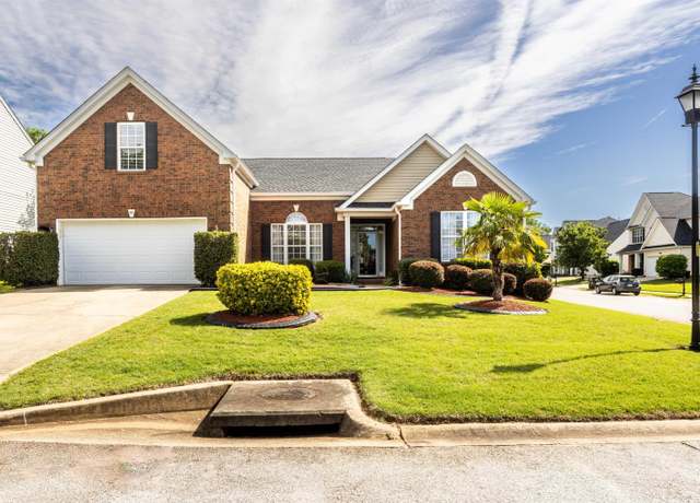 Property at 47 Ginger Gold Dr, Simpsonville, SC 29681, 3 beds, 2.5 baths