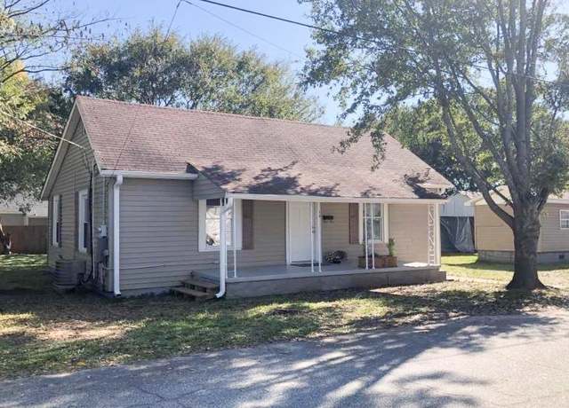 Property at 12 7th St, Greer, SC 29651, 2 beds, 1 bath