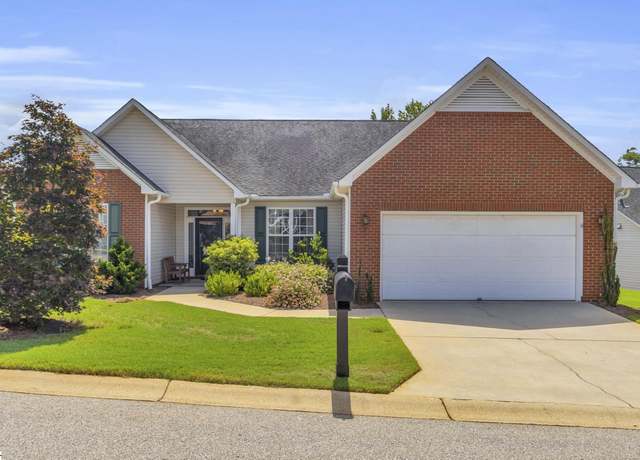 Property at 3 Meadowlands Way, Greenville, SC 29615, 3 beds, 2.5 baths