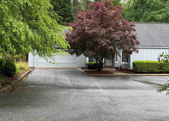 Property at 151 Woodbridge Rd Unit 201, Greenwood, SC 29646, 3 beds, 2 baths