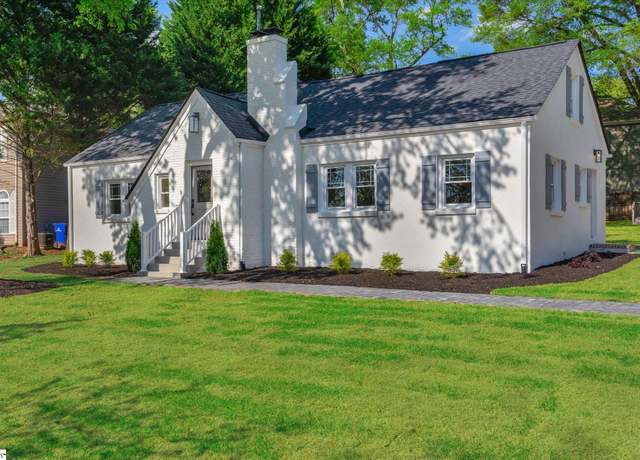 Property at 26 Arcadia Dr, Greenville, SC 29609, 4 beds, 3 baths