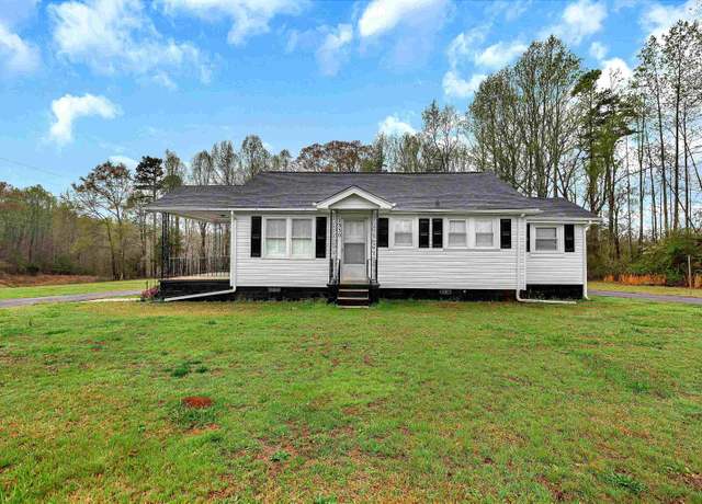 Property at 1330 Brushy Creek Rd, Easley, SC 29642-3103, 3 beds, 1 bath