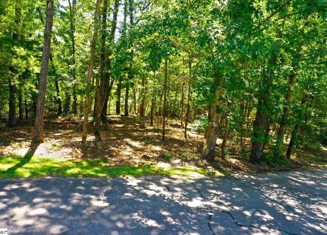 Property at 315 Fernwood Dr, Salem, SC 29676