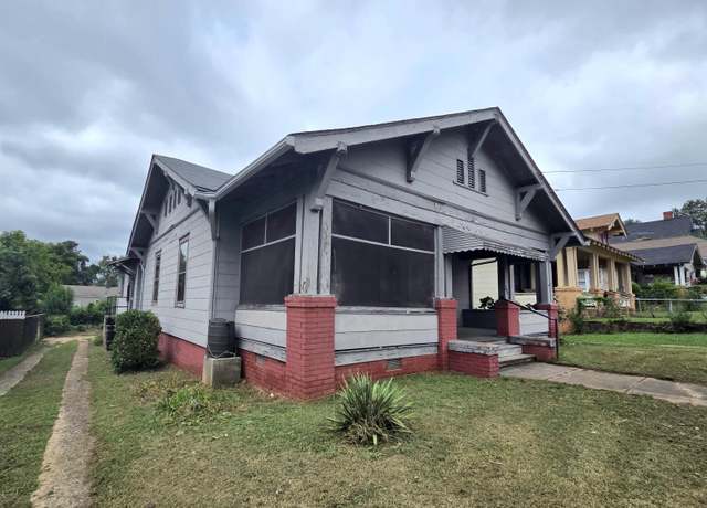 Property at 290 Hydrick St, Spartanburg, SC 29306, 3 beds, 2 baths