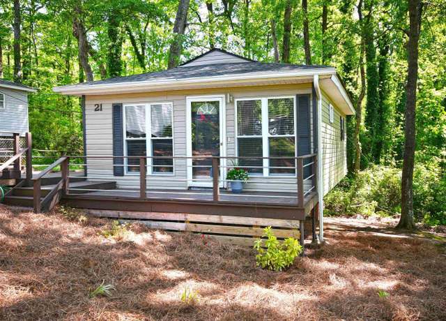 Property at 21 Kimbell Ct, Greenville, SC 29609, 2 beds, 1 bath