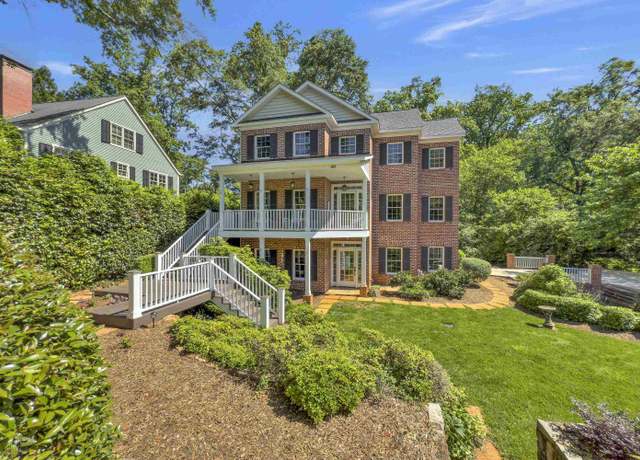 Property at 49 Lanneau Dr, Greenville, SC 29605, 4 beds, 4.5 baths