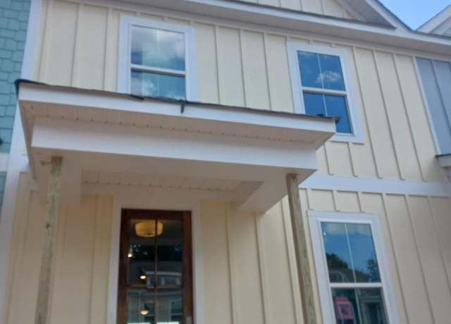 Property at 406 Encampment Blvd, Simpsonville, SC 29681, 3 beds, 3.5 baths