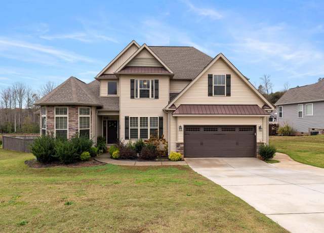 Property at 104 Sawyer Kyle Way, Taylors, SC 29687, 4 beds, 3 baths