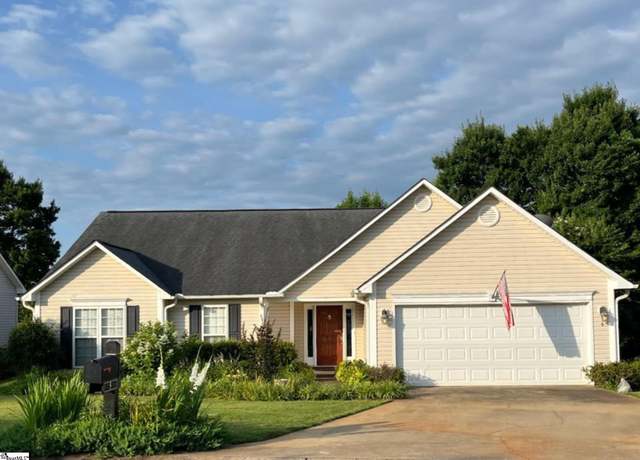 Property at 5 Whirlaway Ct, Greenville, SC 29615-4050, 4 beds, 2 baths