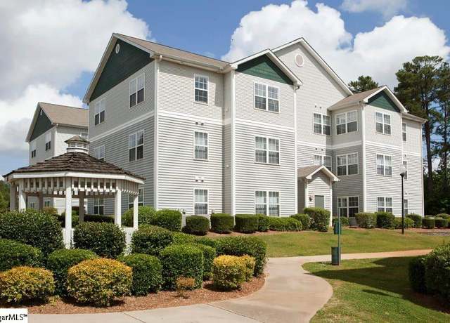 Property at 128 E Univesity Village Dr, Central, SC 29630, 4 beds, 4 baths