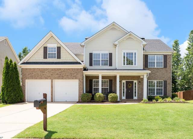 Property at 8 Woodsmoke Ct, Greenville, SC 29607, 4 beds, 2.5 baths