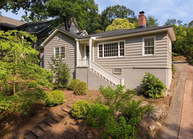 Property at 31 Rock Creek Dr, Greenville, SC 29605, 3 beds, 2 baths
