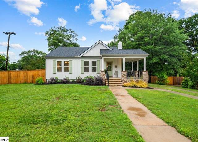 Property at 36 Old Augusta Rd, Greenville, SC 29605, 3 beds, 2 baths