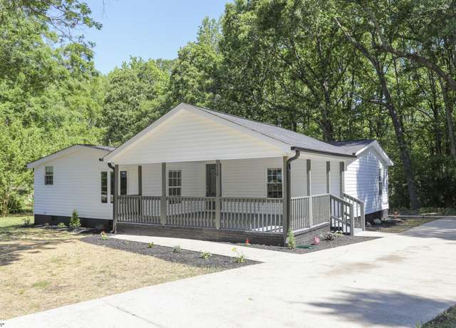 Property at 719 Conners Blvd, Piedmont, SC 29673, 3 beds, 2 baths