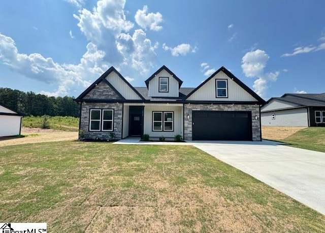 Property at 2929 Old Greenville Hwy, Central, SC 29630, 3 beds, 2 baths