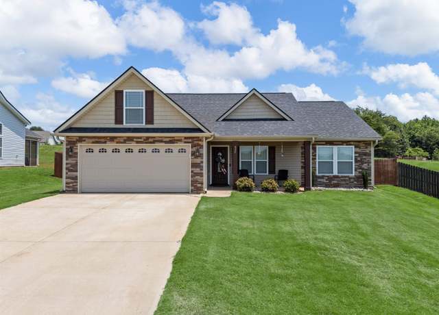 Property at 825 Brennan Way, Lyman, SC 29365-9593, 3 beds, 2 baths