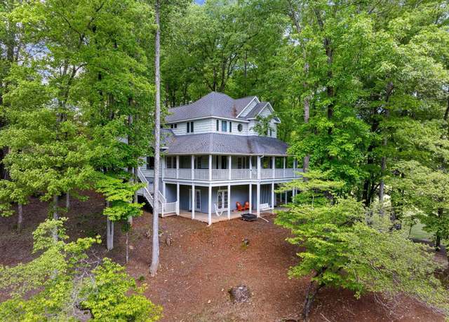 Property at 154 Broken Bow Run, Pickens, SC 29671, 5 beds, 4.5 baths