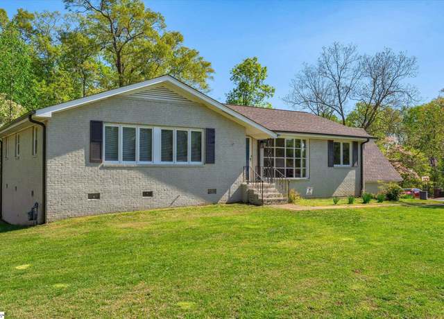 Property at 11 Eastcliffe Way, Greenville, SC 29611, 4 beds, 2.5 baths