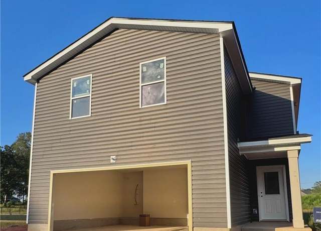 Property at 923 Flat Rock Rd, Anderson, SC 29624, 4 beds, 2.5 baths