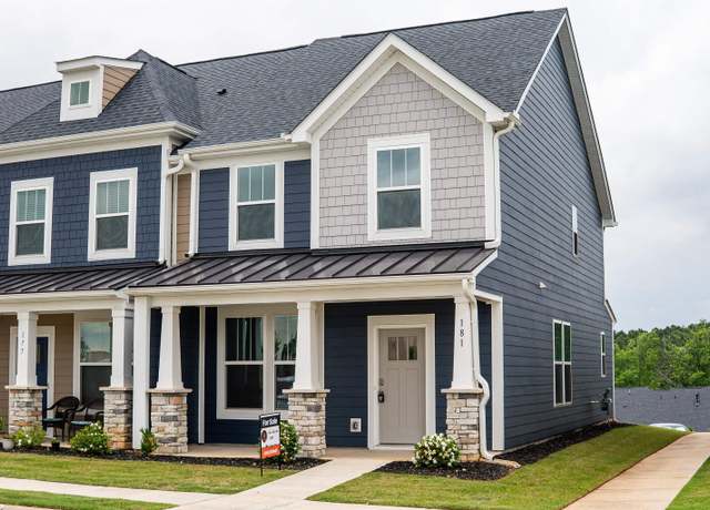 Property at 181 Dalmatian Dr, Spartanburg, SC 29307-1082, 3 beds, 2.5 baths