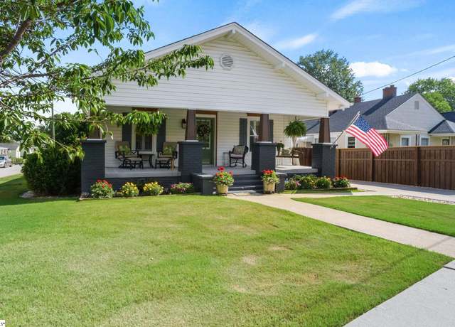 Property at 209 E Fairview Ave, Greer, SC 29651, 2 beds, 1 bath